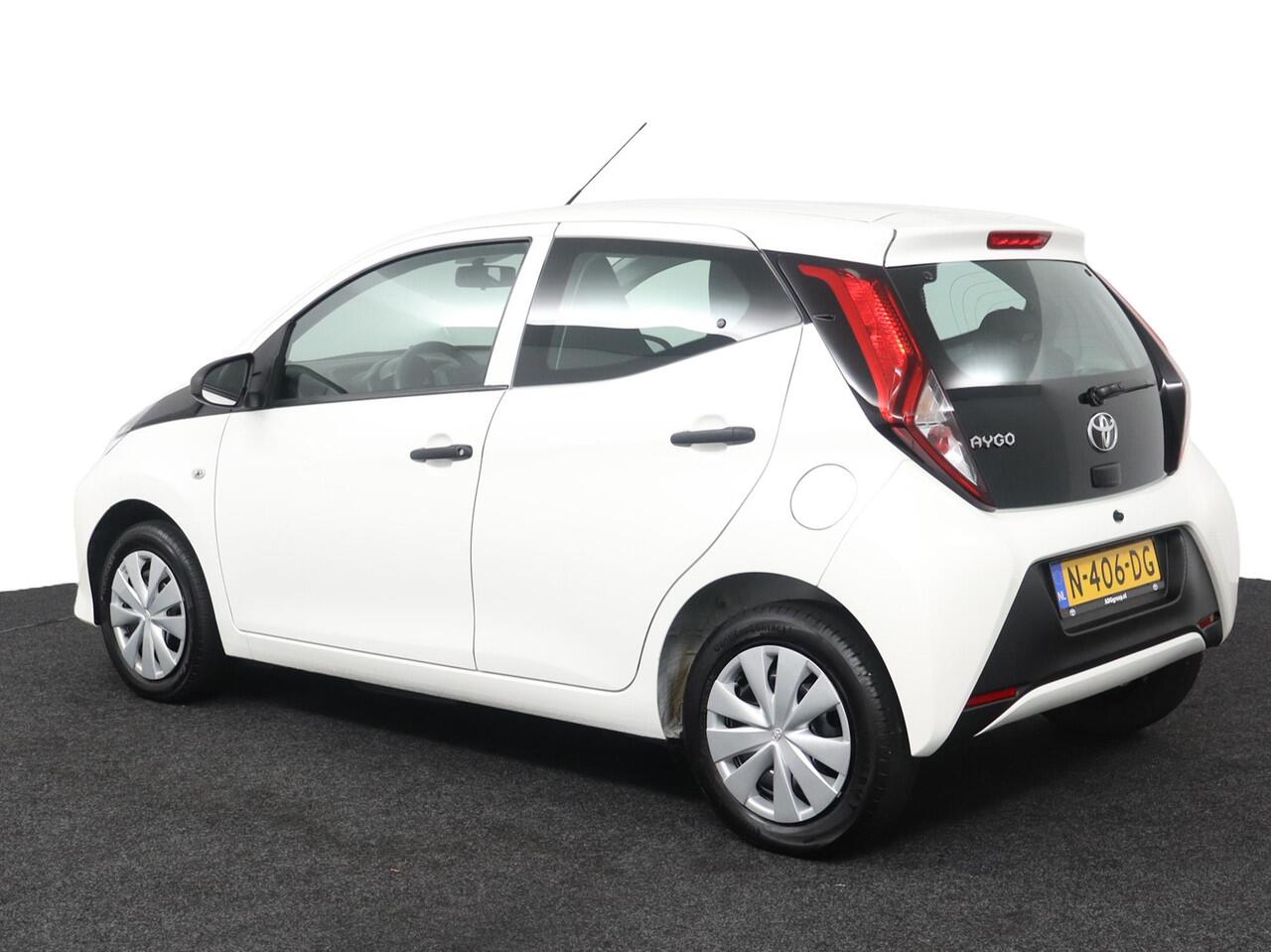 Toyota AYGO 1.0 VVT-i x-fun | airco | Bluetooth |