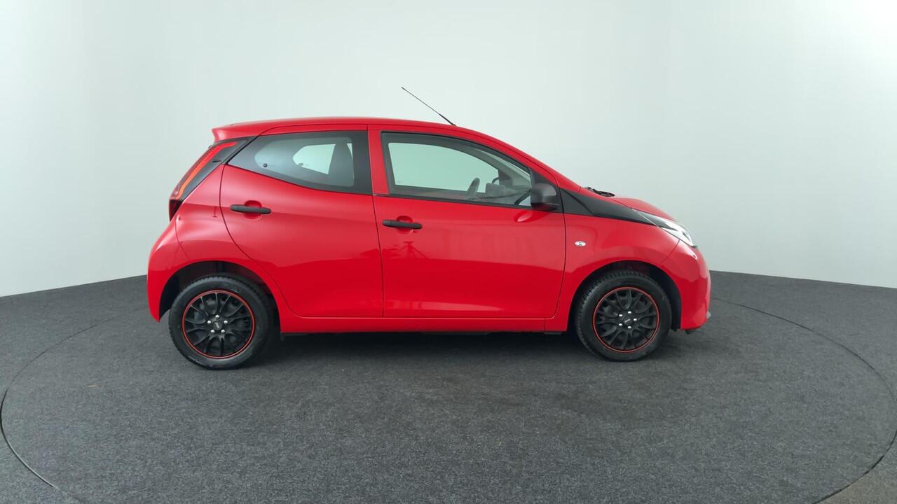 Toyota AYGO 1.0 VVT-i x-fun