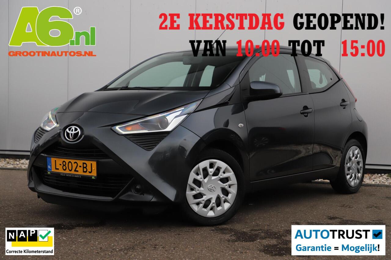 Toyota AYGO 1.0 VVT-i x-play Automaat Carplay Android/Navigatie Achteruitrijcamera Airco LED