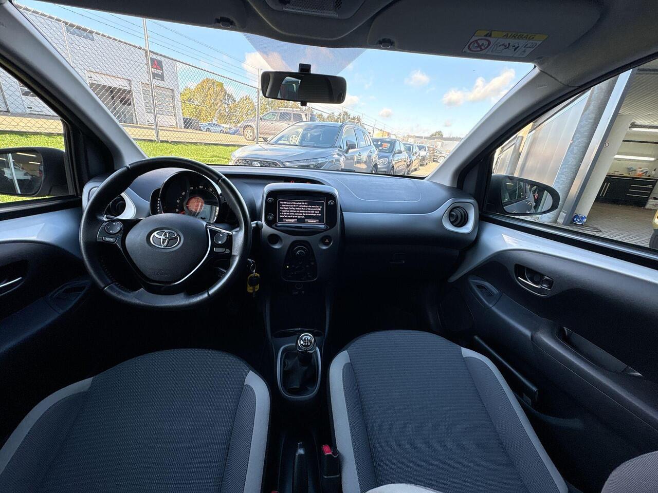 Toyota AYGO 1.0 VVT-i Team Edition | Rijklaar | LM Velgen |