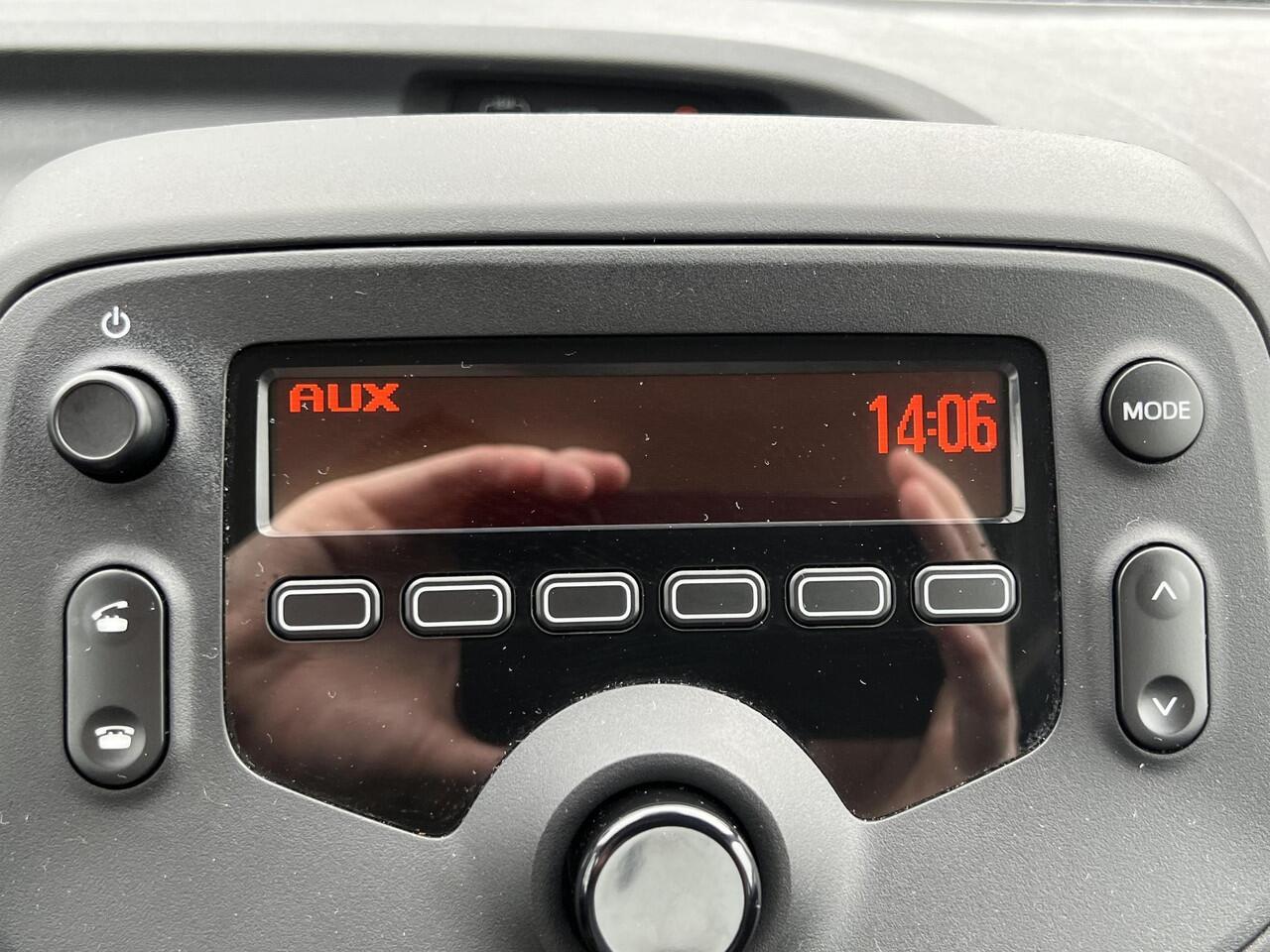 Toyota AYGO 1.0 VVT-i x-fun **AIRCO/ BLUETOOTH/ BEGRENZER**