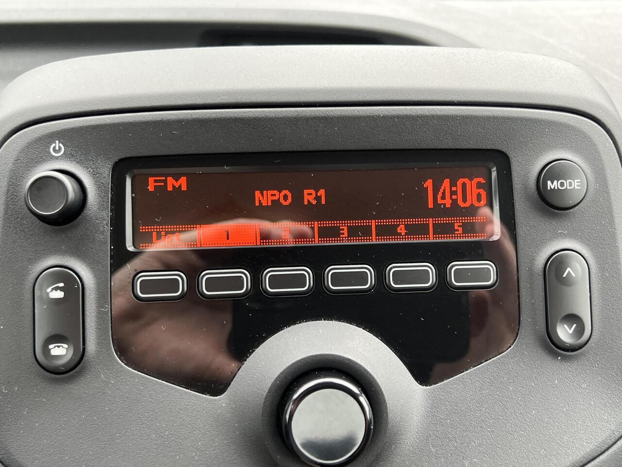 Toyota AYGO 1.0 VVT-i x-fun **AIRCO/ BLUETOOTH/ BEGRENZER**