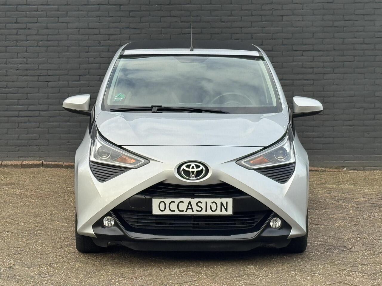 Toyota AYGO 1.0 VVT-i x-joy cabrio
