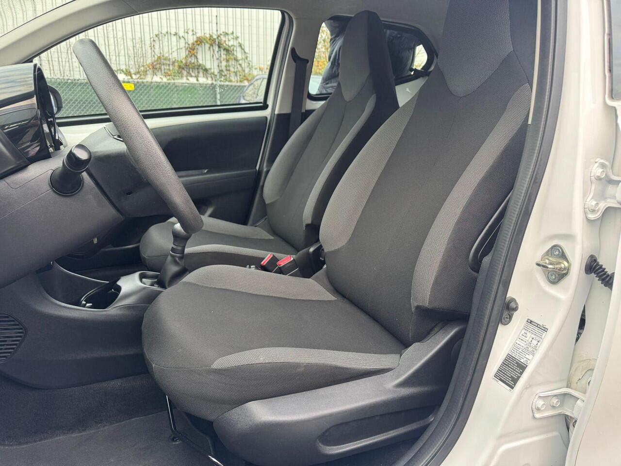 Toyota AYGO 1.0 VVT-i x-fun