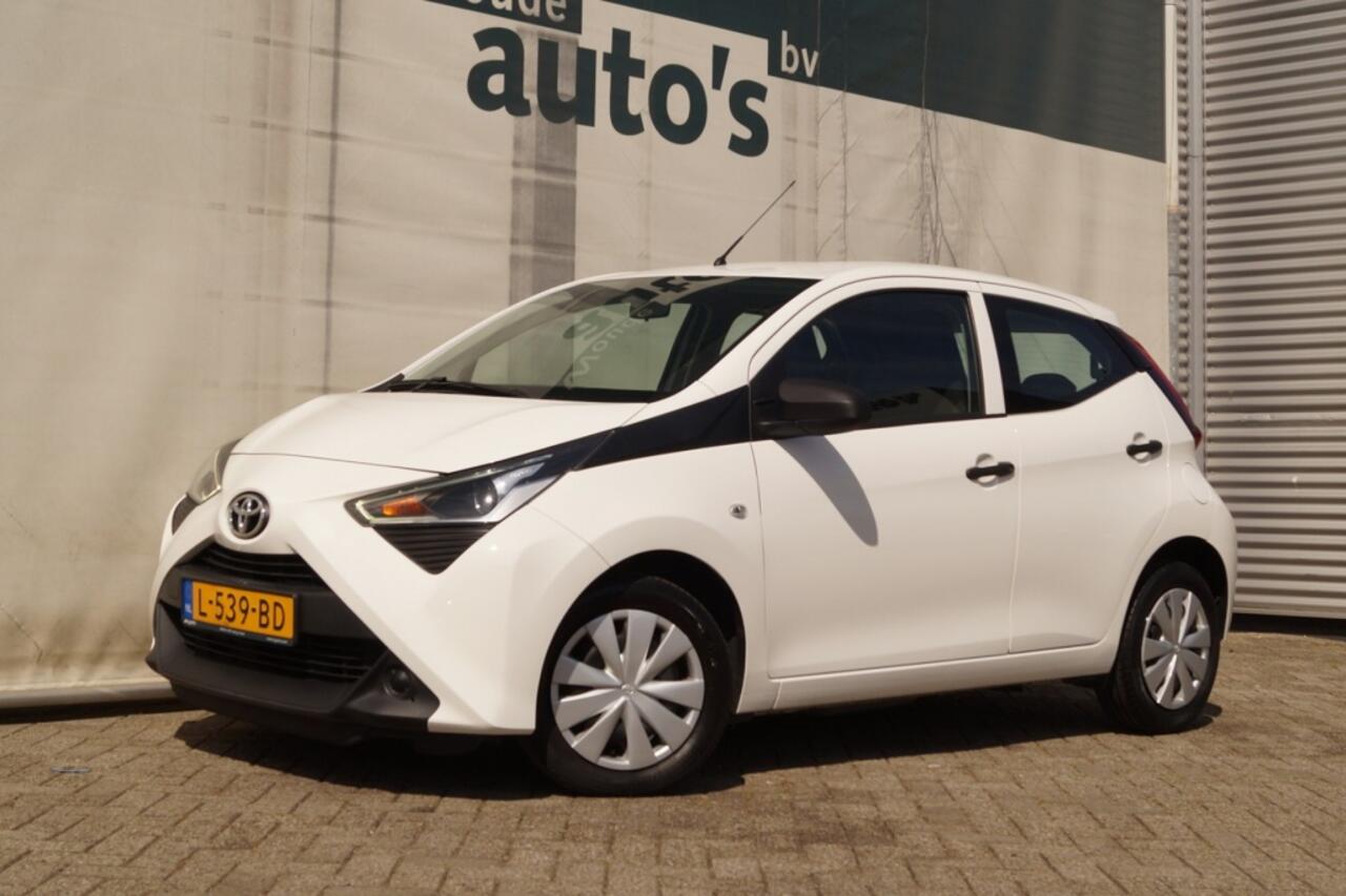 Toyota AYGO 1.0 VVT-i X-Fun -AIRCO-LED-