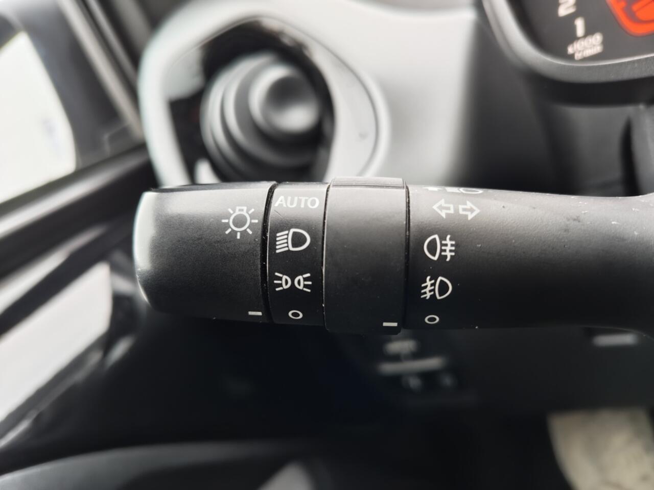 Toyota AYGO 1.0 VVT-i x-joy cabrio | El. Schuif-Kanteldak | All seasons | An