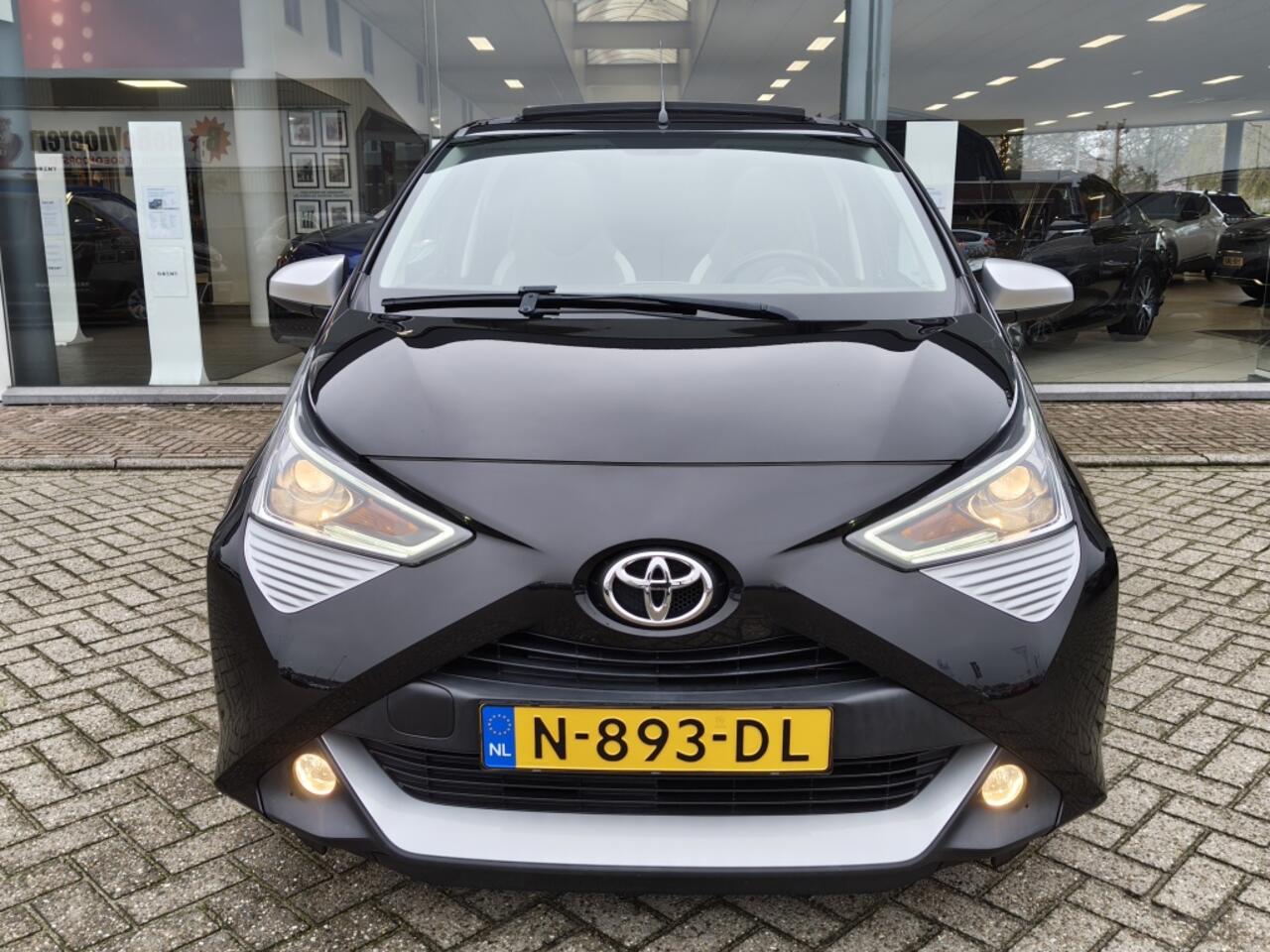 Toyota AYGO 1.0 VVT-i x-joy cabrio | El. Schuif-Kanteldak | All seasons | An
