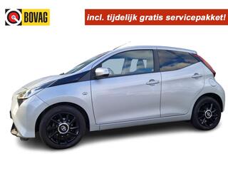 toyota-aygo-1.0-vvt-i-x-play-sport-