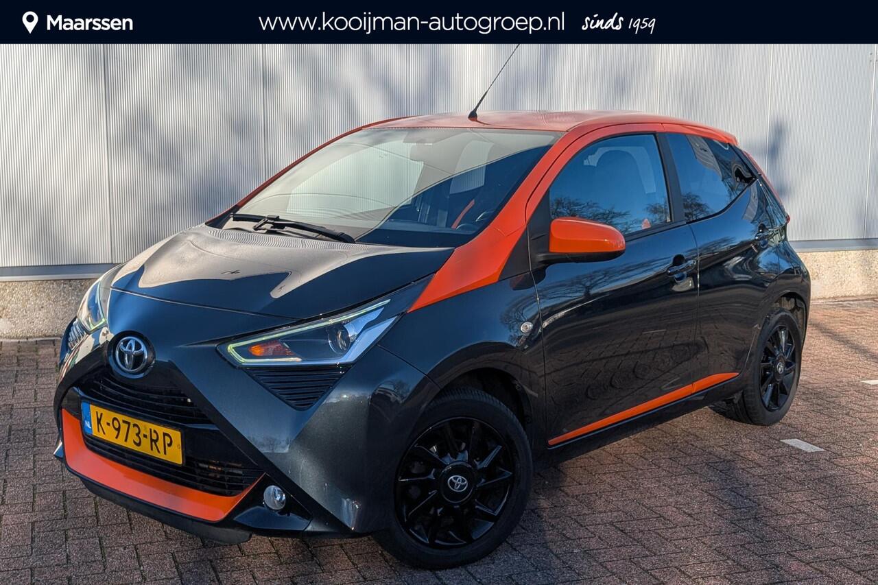 Toyota AYGO 1.0 VVT-i x-JBL Achteruitrijcamera, Navigatie met Apple Carplay & Android Auto, JBL premium audio