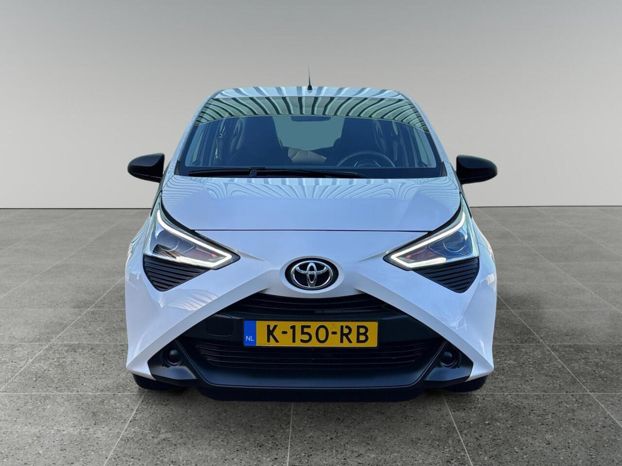 Toyota AYGO 5-deurs x-fun 1.0 VVT-i 72pk | AIRCO | BLUETOOTH | LM-VELGEN |