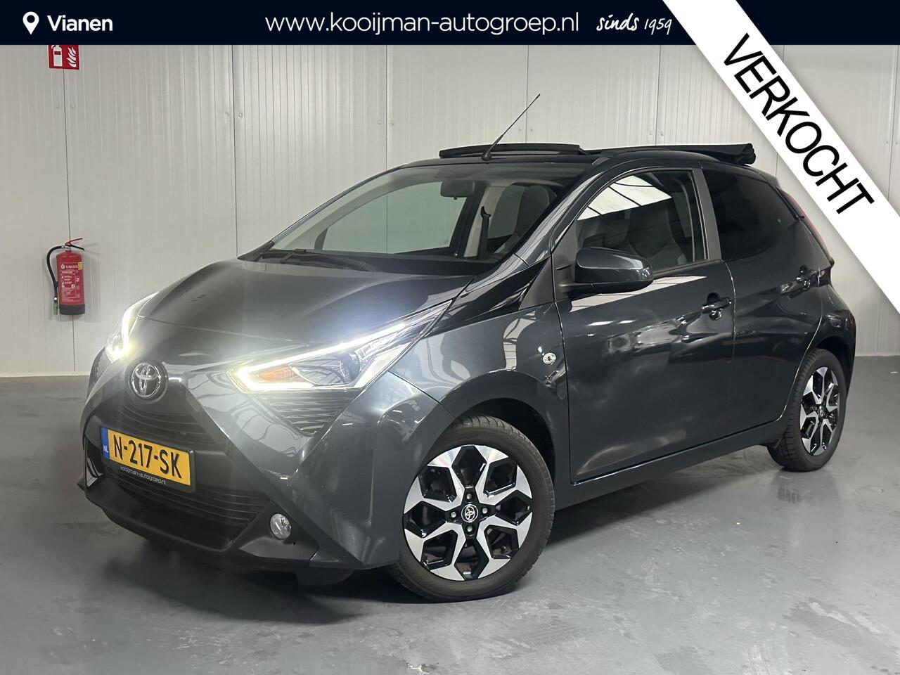 Toyota AYGO 1.0 VVT-i x-joy cabrio
