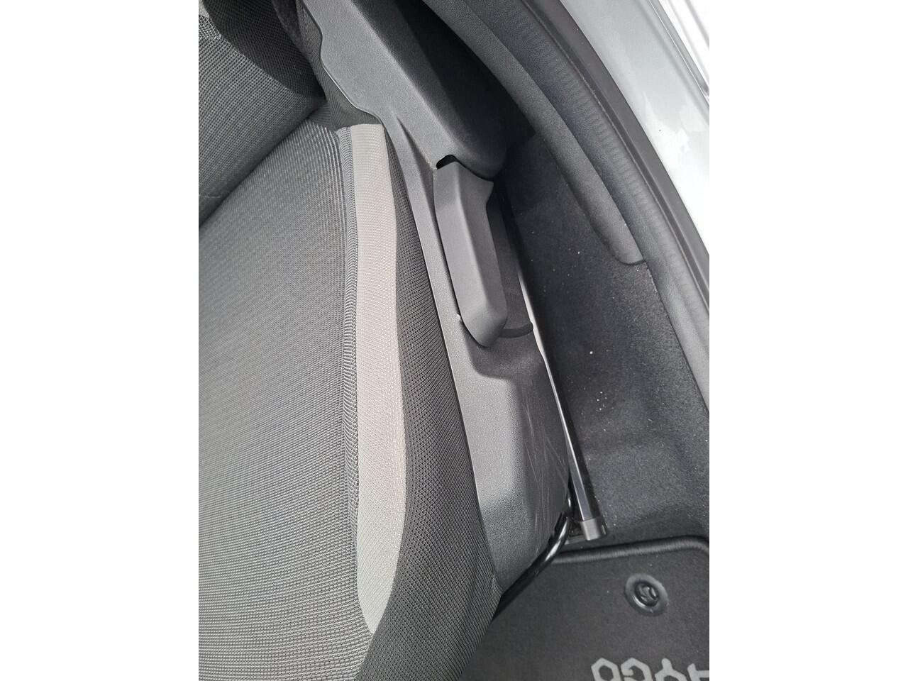 Toyota AYGO 1.0 VVT-i x-play AIRCO | NL-auto | rijklaarprijs !!