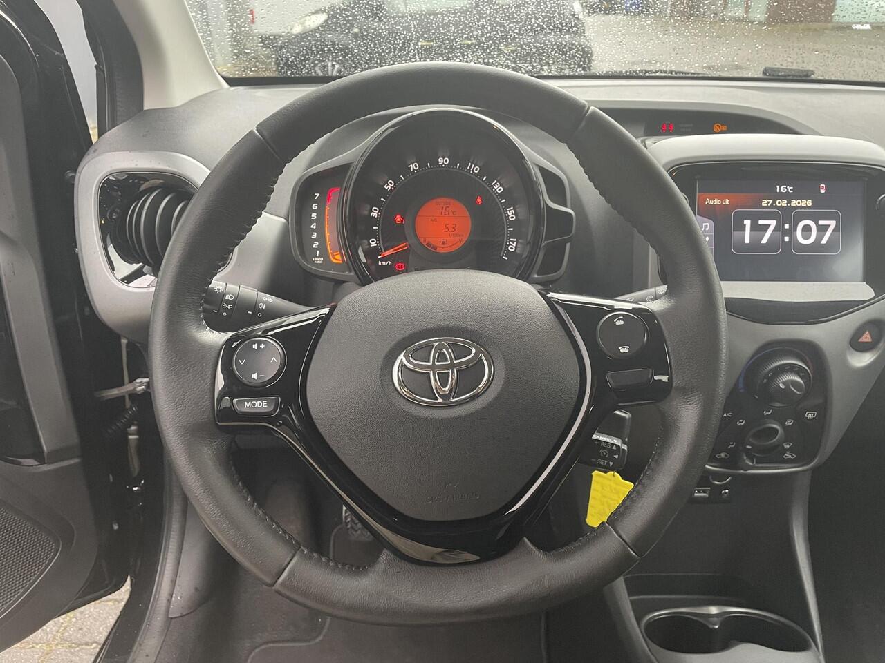 Toyota AYGO 1.0 VVT-i x-play Apple/android navigatie