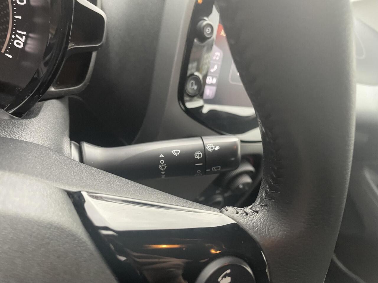 Toyota AYGO 1.0 VVT-i x-play Apple/android navigatie