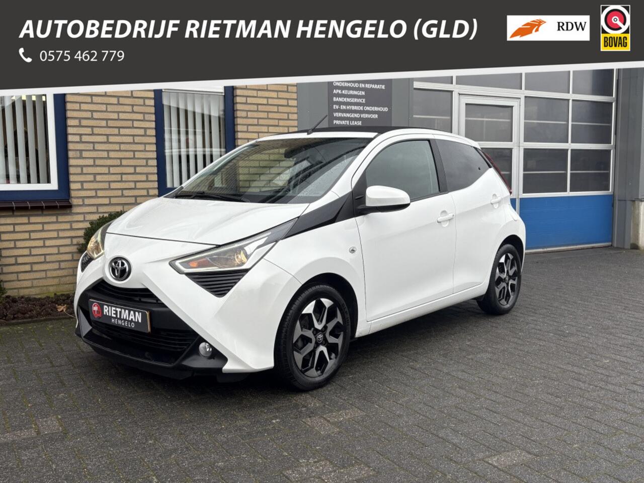 Toyota AYGO 1.0 VVT-i x-joy cab CARPLAY-SCHUIFDAK-CAMERA-BTW