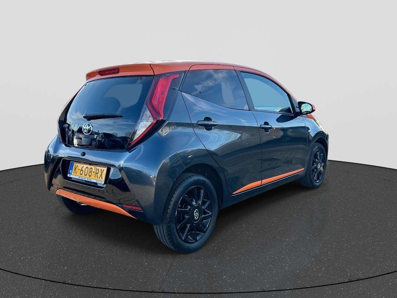 Toyota AYGO 1.0 VVT-i x-JBL Rijklaar | Climate Control | Camera | Apple Carplay - Android Auto