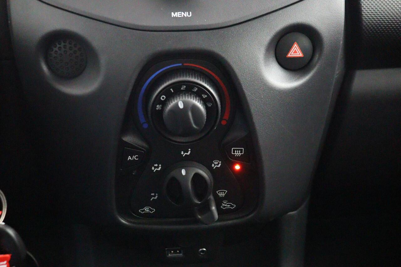 Toyota AYGO 1.0 VVT-i x-fun | Airco |