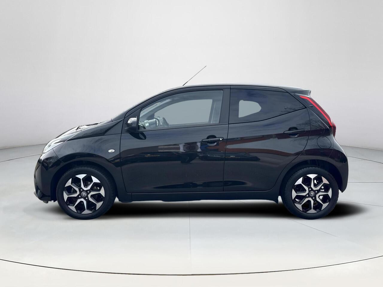 Toyota AYGO 1.0 VVT-i x-joy | 06-10141018 Voor meer informatie