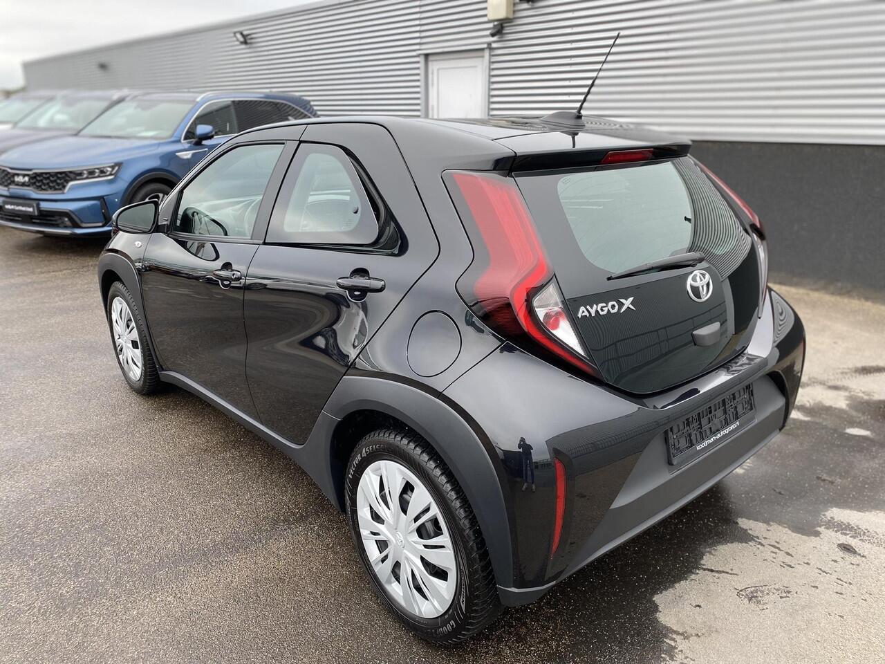Toyota AYGO X 1.0 VVT-i MT Play NL-Auto, Achteruitrijcamera, Airco Apple Carplay/Android Auto | Start/Stop systeem |