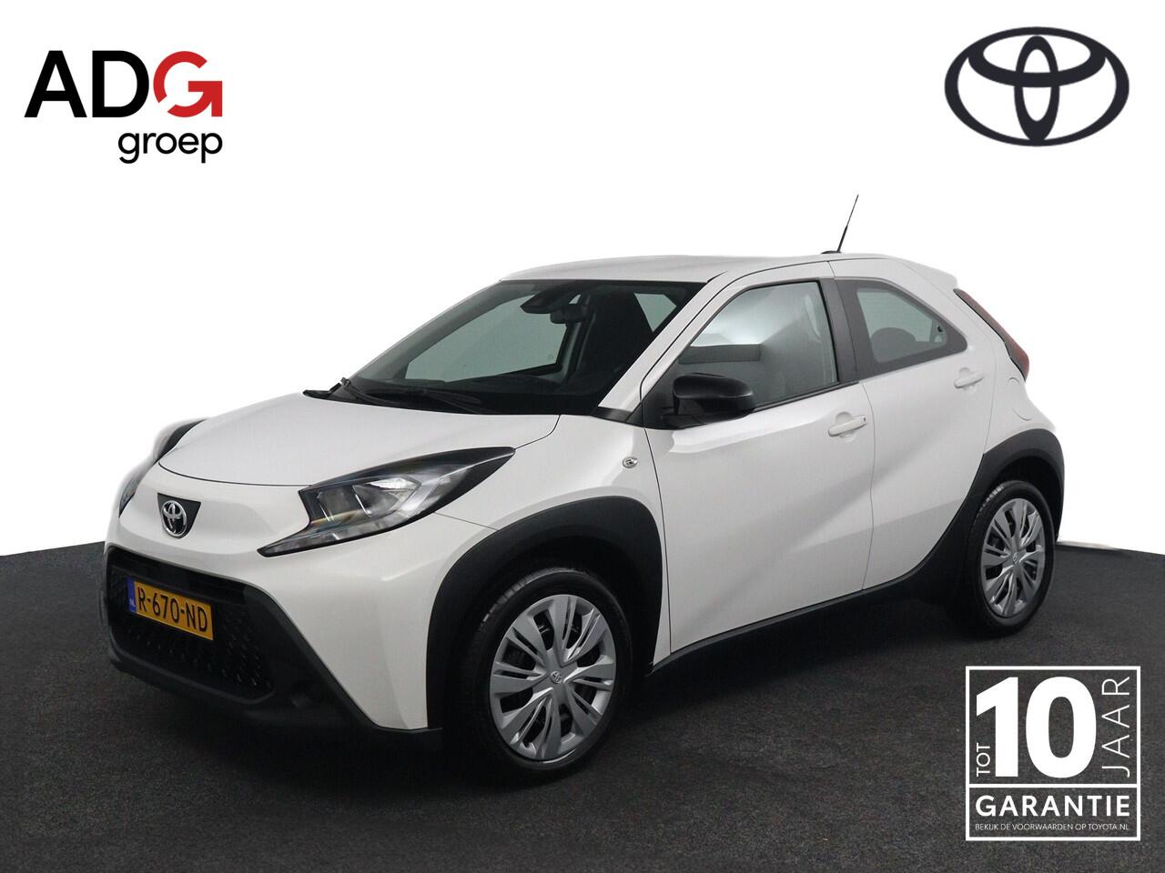 Toyota AYGO X 1.0 VVT-i MT Play | Eerste Eigenaar | Adaptieve Cruise Control | Achteruitrijcamera | Apple Carplay | Android Auto |