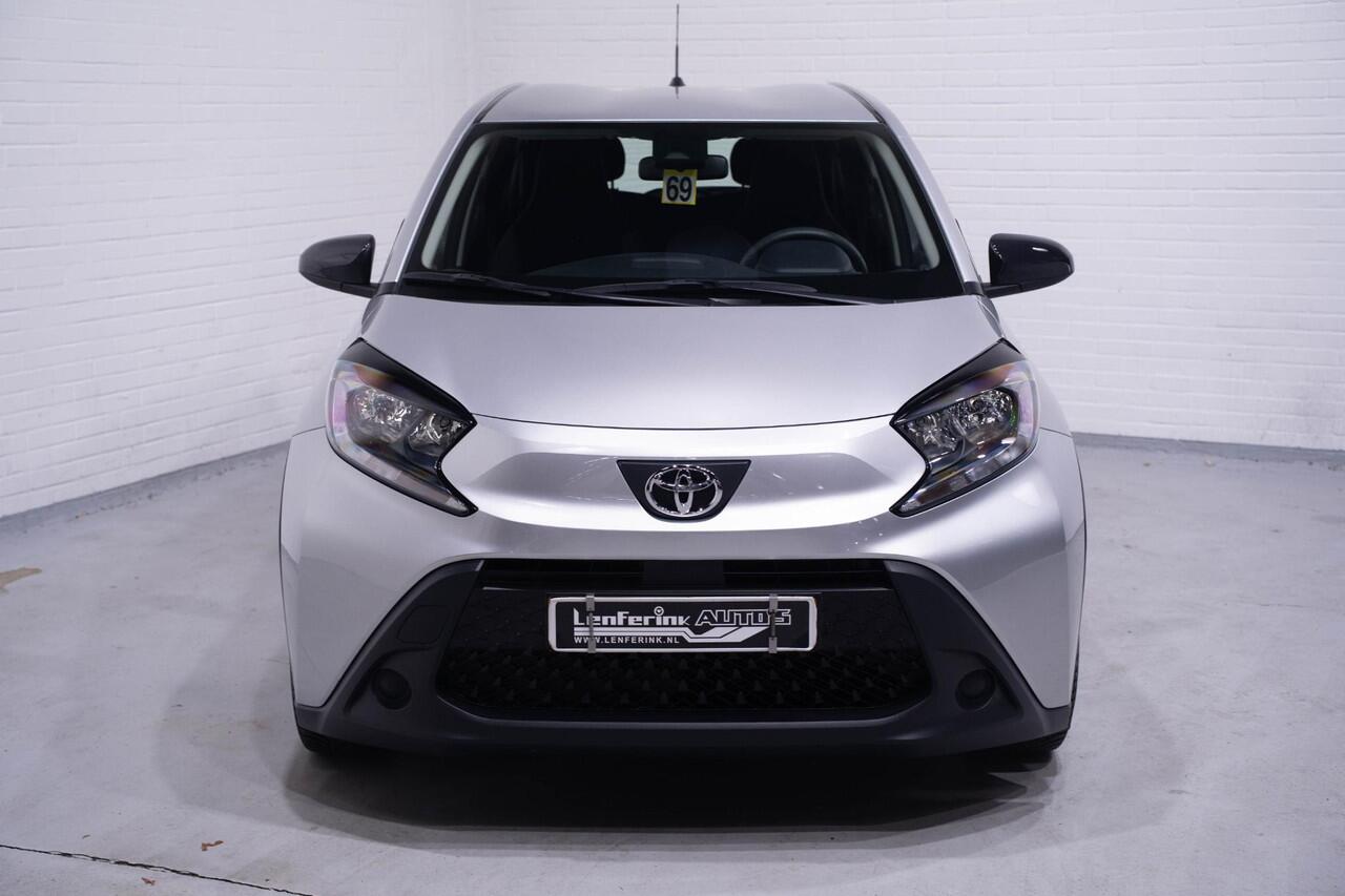Toyota AYGO X 1.0 VVT-i MT Play Camera Apple Carplay Cruisecontrol 1e Eig. NAP