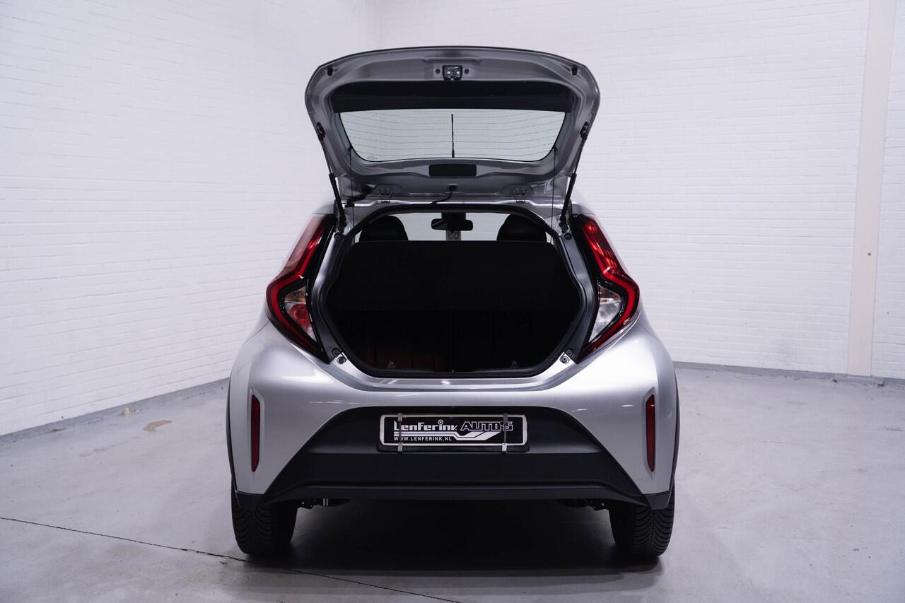 Toyota AYGO X 1.0 VVT-i MT Play Camera Apple Carplay Cruisecontrol 1e Eig. NAP