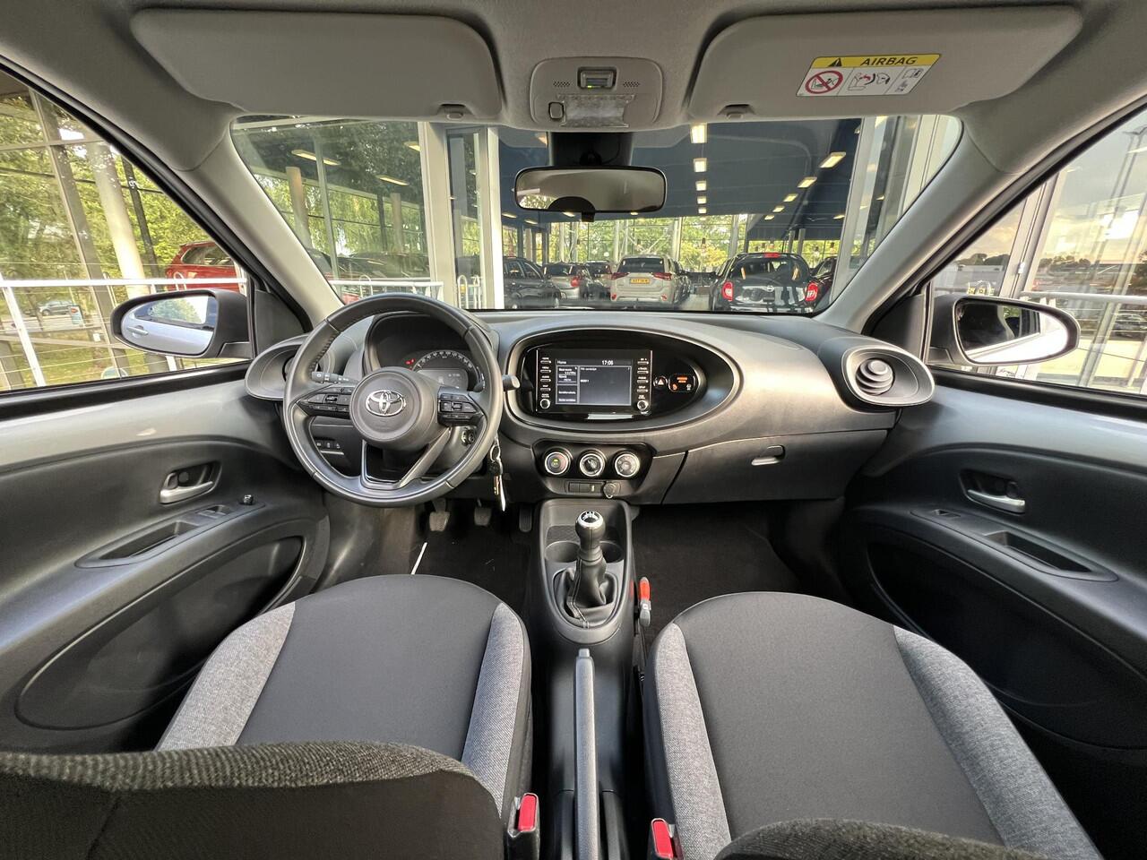 Toyota AYGO X 1.0 VVT-i MT Play | Carplay | Adaptieve Cruise Control | Achteruitrijcamera