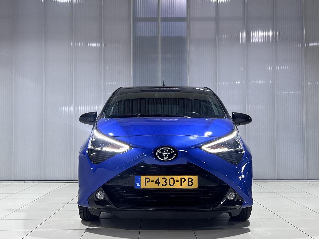 Toyota AYGO 1.0 VVT-i x-cite ultimate | Lichtmetalen velgen | Lage KM stand | Dealer onderhouden |