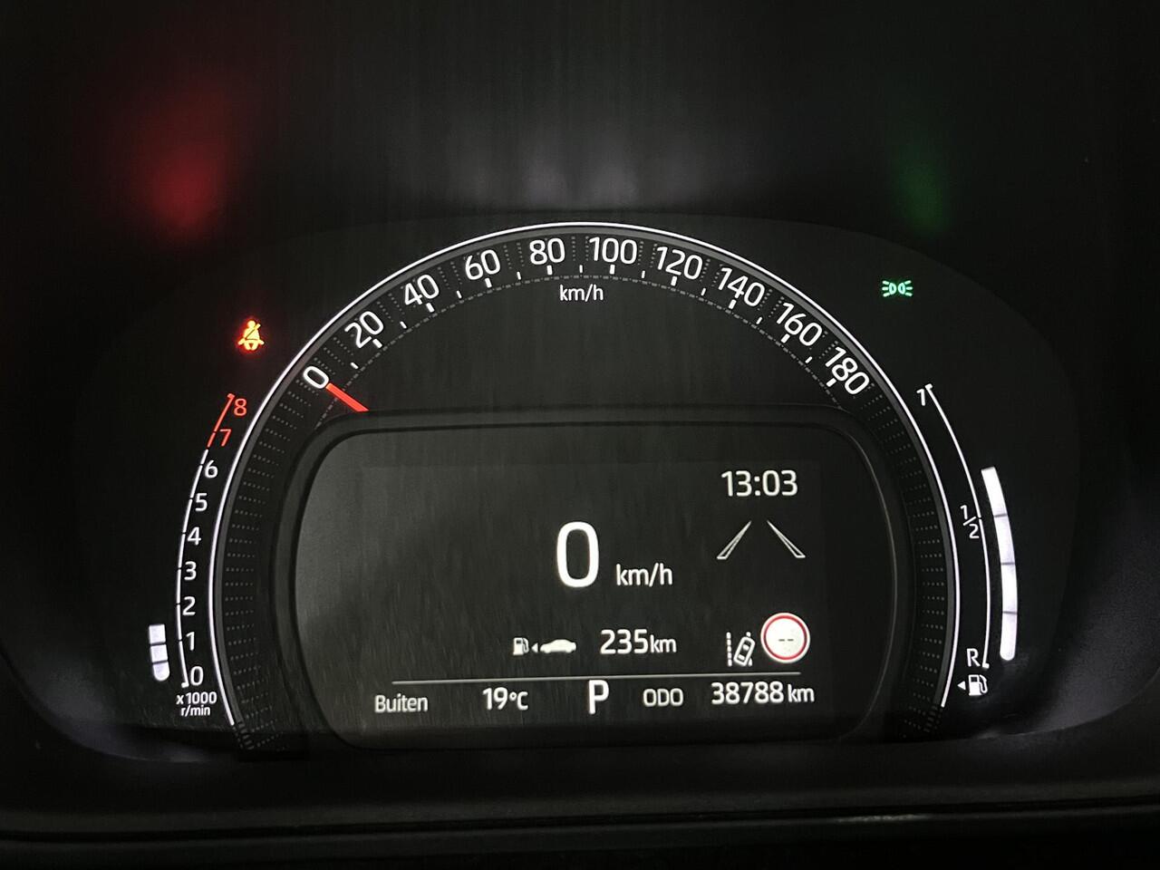 Toyota AYGO X 1.0 VVT-i S-CVT Play | Automaat | Dealer onderhouden |