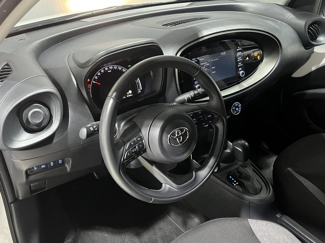 Toyota AYGO X 1.0 VVT-i S-CVT Play | Automaat | Dealer onderhouden |