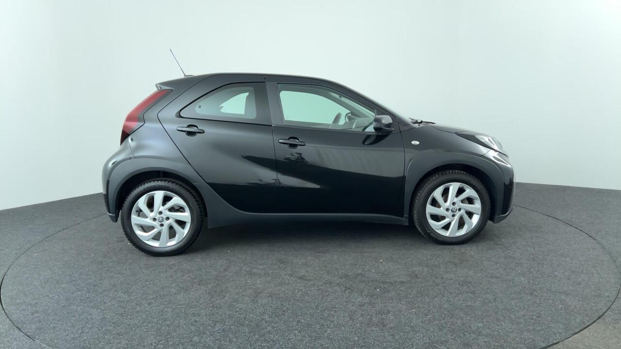 Toyota AYGO X 1.0 VVT-i MT Play