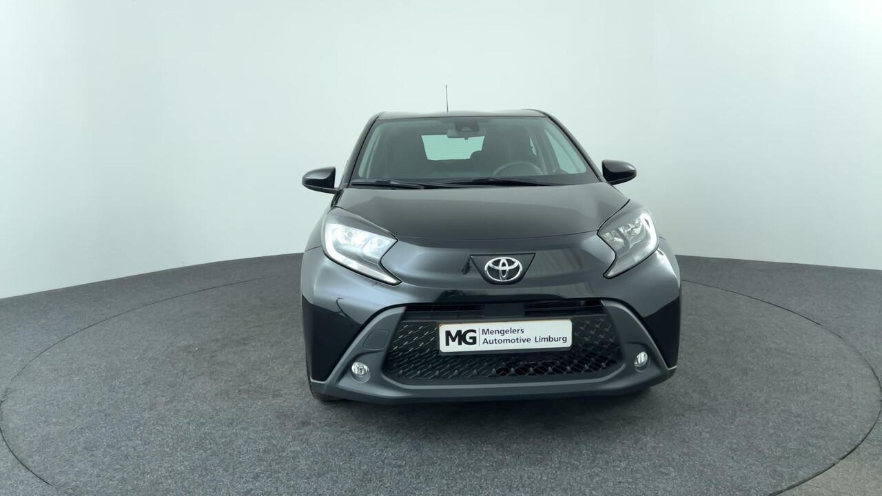 Toyota AYGO X 1.0 VVT-i MT Play