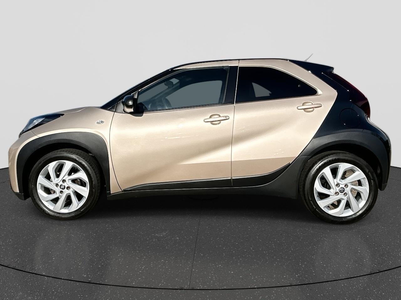 Toyota AYGO X 1.0 S-CVT Pulse | Rijklaar | Automaat |