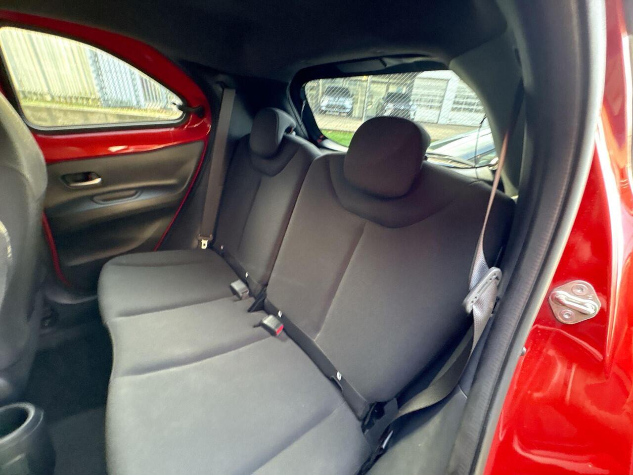 Toyota AYGO X 1.0 VVT-i MT Pulse | Rijklaar