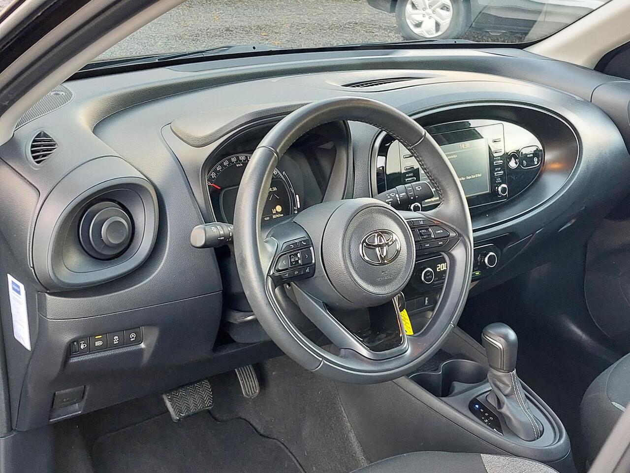 Toyota AYGO X 1.0 VVT-i S-CVT first AUTOMAAT | TREKHAAK | rijklaarprijs!!