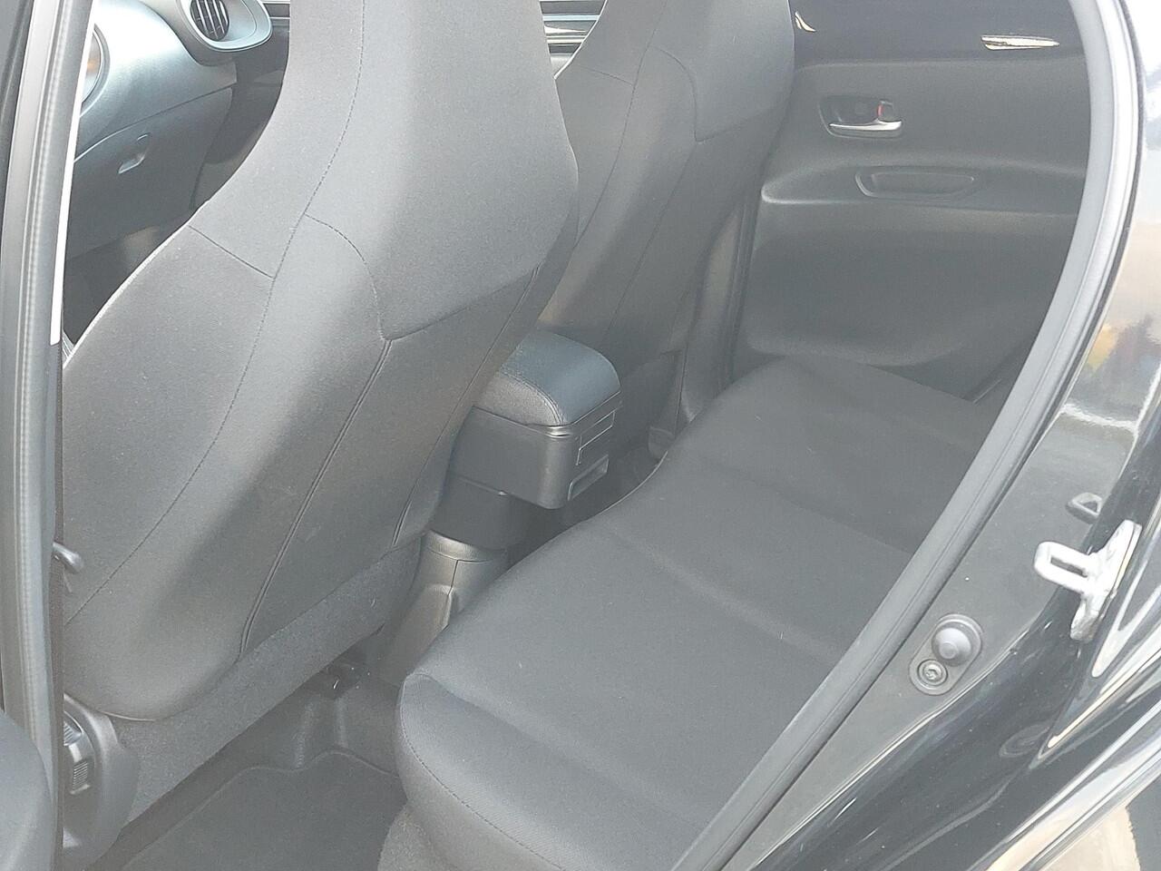 Toyota AYGO X 1.0 VVT-i S-CVT first AUTOMAAT | TREKHAAK | rijklaarprijs!!