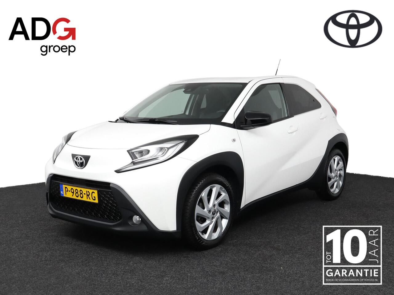 Toyota AYGO X 1.0 VVT-i S-CVT first | Apple Carplay/Android Auto | lm velgen | All seasons Banden |