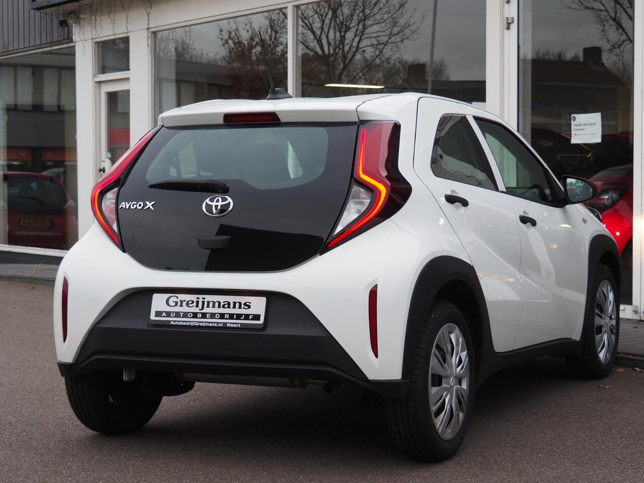 Toyota AYGO X 1.0 VVT-i MT Play| Cruise Controle| Carplay