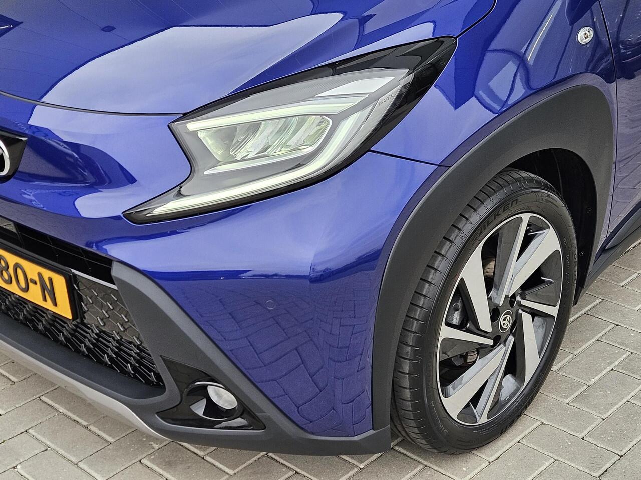 Toyota AYGO X 1.0 VVT-i Envy Two-tone Cabrio Vouwdak ACTIE!