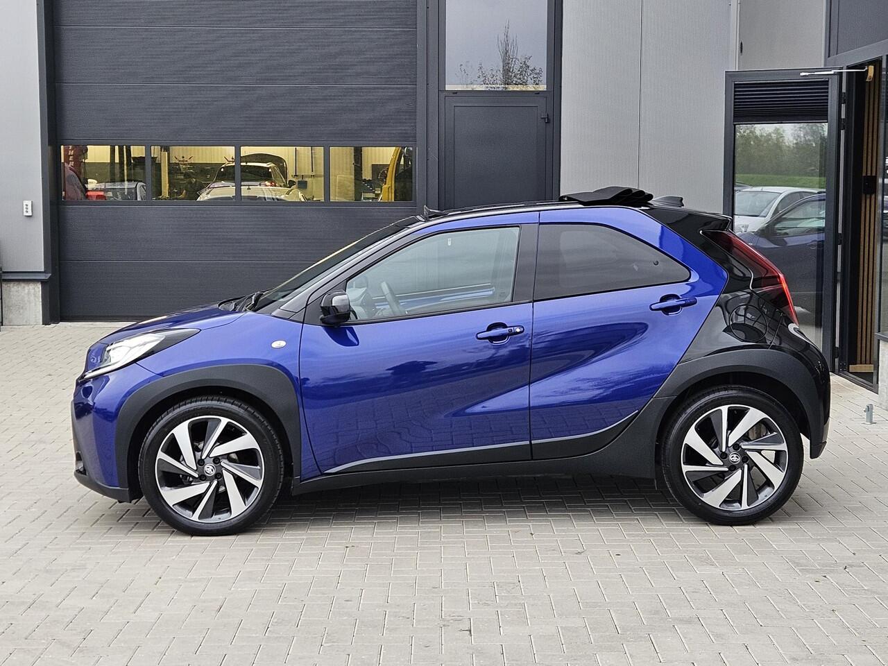 Toyota AYGO X 1.0 VVT-i Envy Two-tone Cabrio Vouwdak ACTIE!