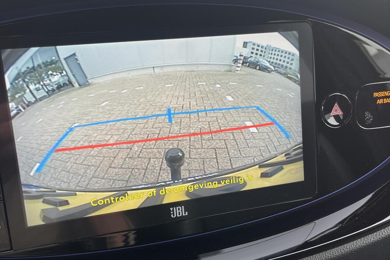 Toyota AYGO X 1.0 VVT-i MT Envy Fietsendragerbeugel, JBL premium audio, achteruitrij camera, draadloze telefoonlader, ACC, navigatie Apple CarPlay/Android Auto,