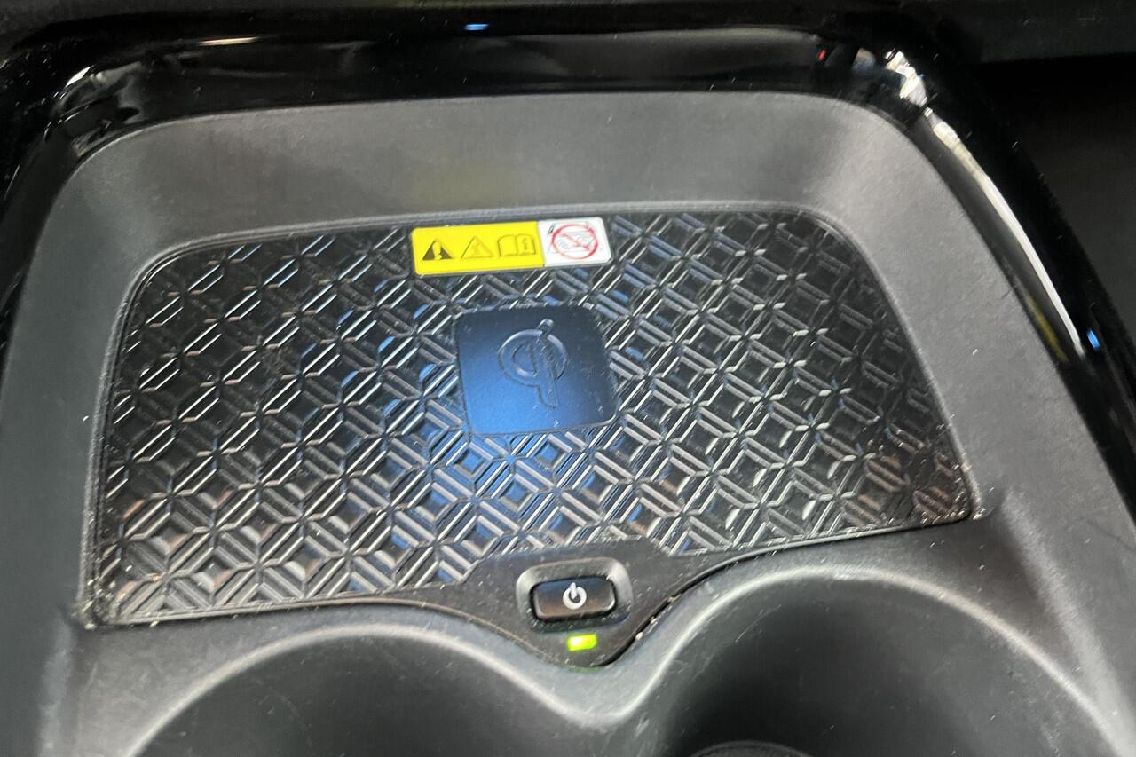 Toyota AYGO X 1.0 VVT-i MT Envy Fietsendragerbeugel, JBL premium audio, achteruitrij camera, draadloze telefoonlader, ACC, navigatie Apple CarPlay/Android Auto,