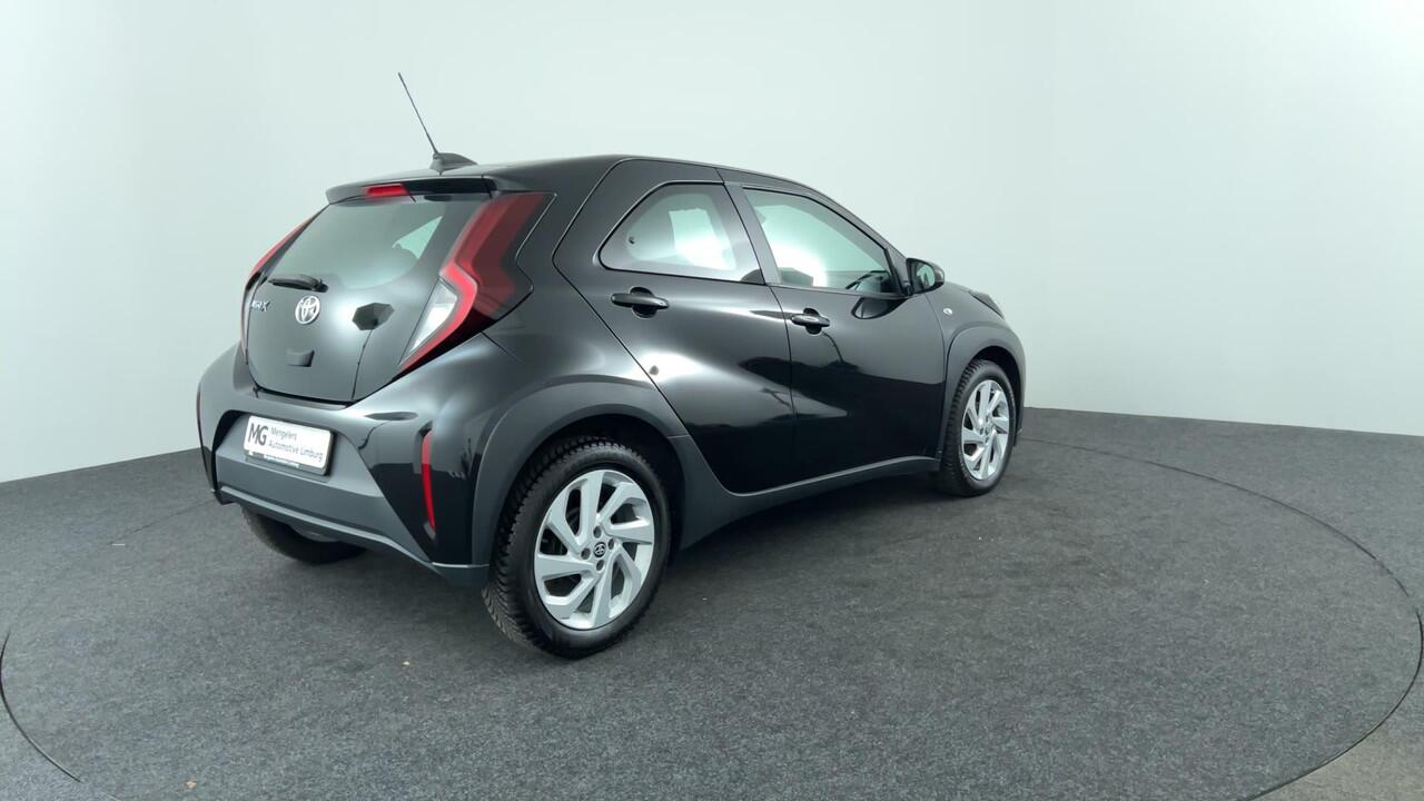 Toyota AYGO X 1.0 VVT-i MT Play | Rijklaar | Camera achter | DAB+ |