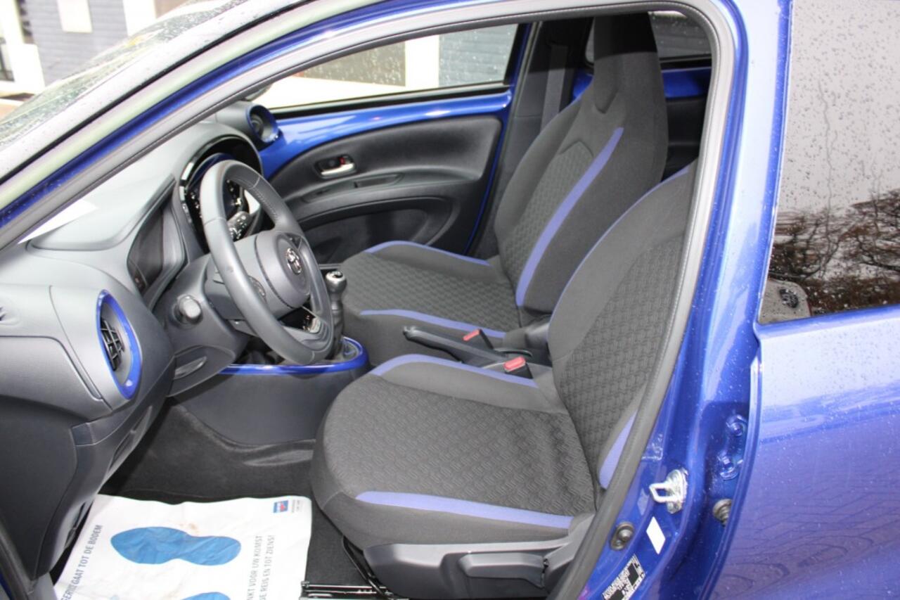 Toyota AYGO 1.0 VVT-I MT PULSE Camera Apple Car Play Climateen ADCR 17LM