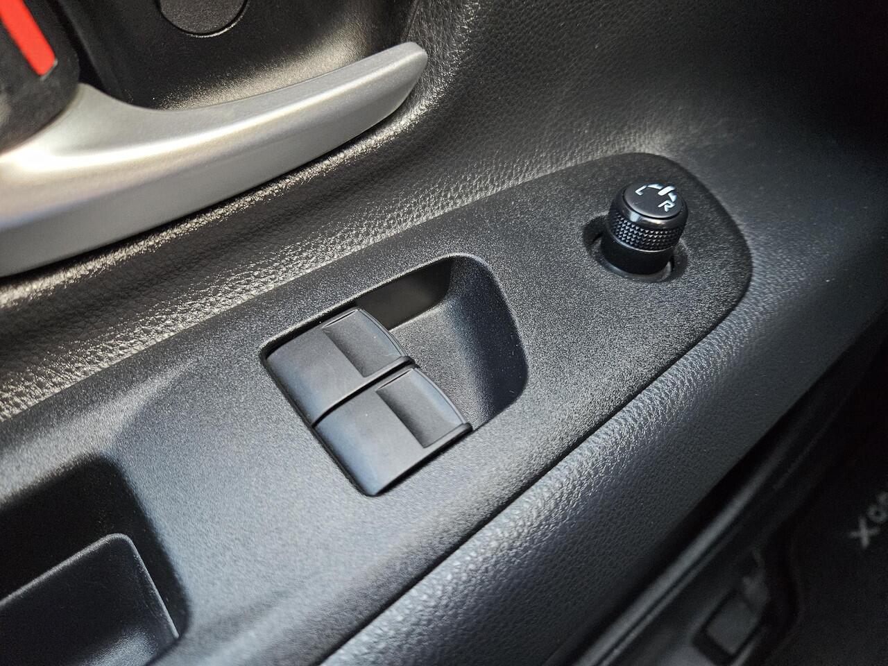 Toyota AYGO X 1.0 VVT-i S-CVT Envy Automaat | Org NL en 1e Eigenaar | 30.000 KM |