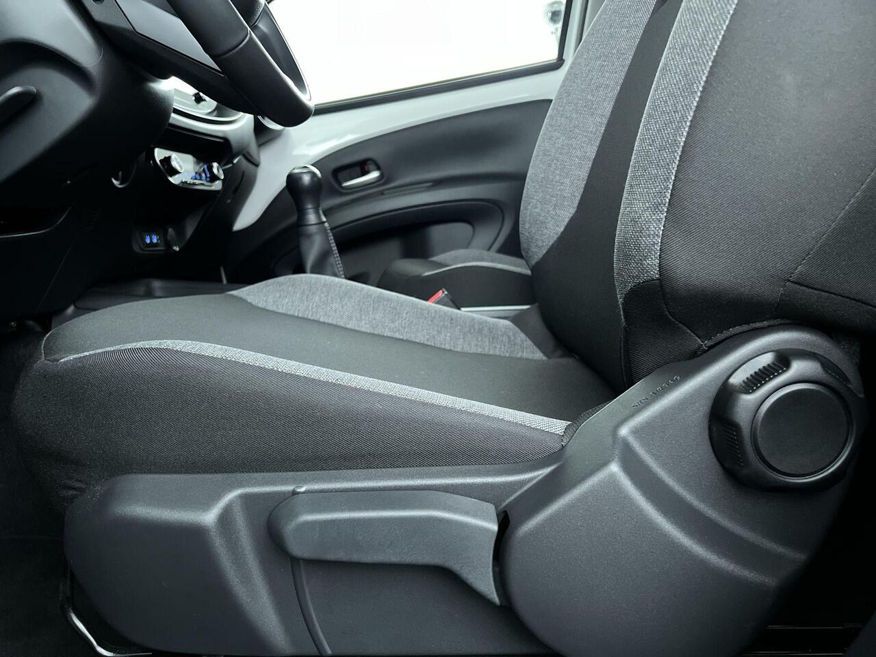 Toyota AYGO X 1.0 VVT-i MT Play | Stoelverwarming | Camera achter