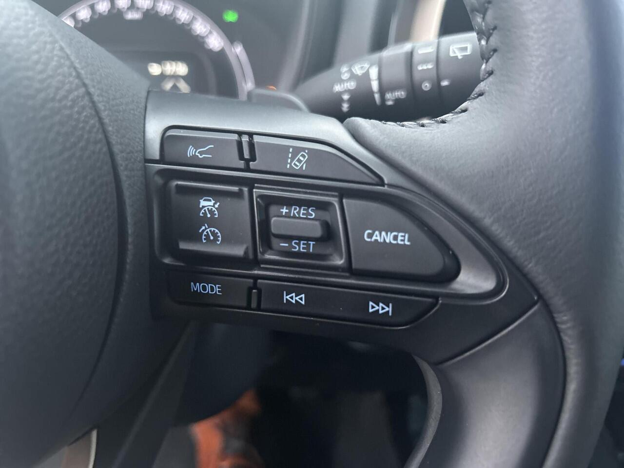 Toyota AYGO X 1.0 VVT-i S-CVT Premium