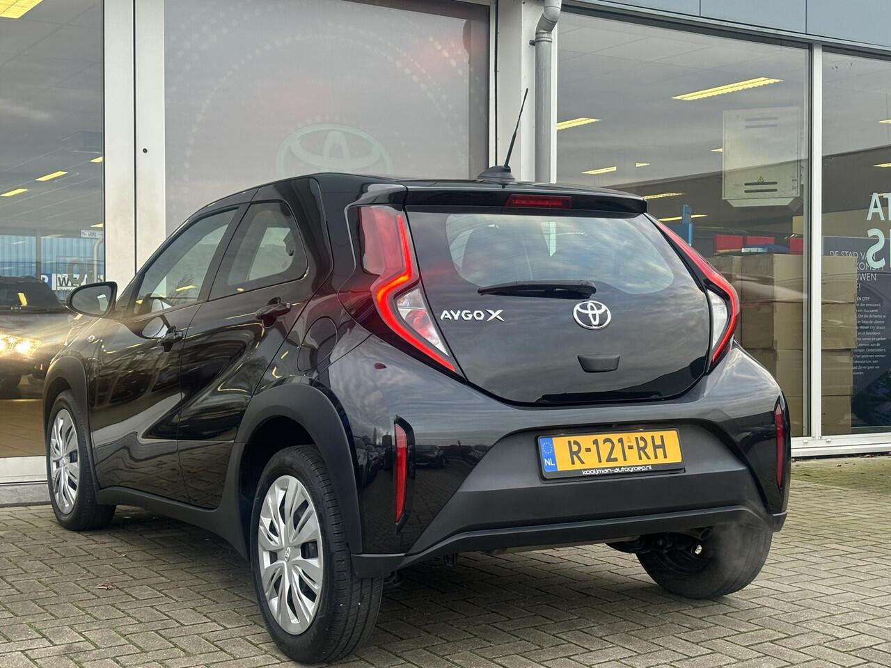 Toyota AYGO X 1.0 VVT-i MT Play Apple Carplay/Android Auto | Camera | Cruise Control | Toyota garantie tot 2032!