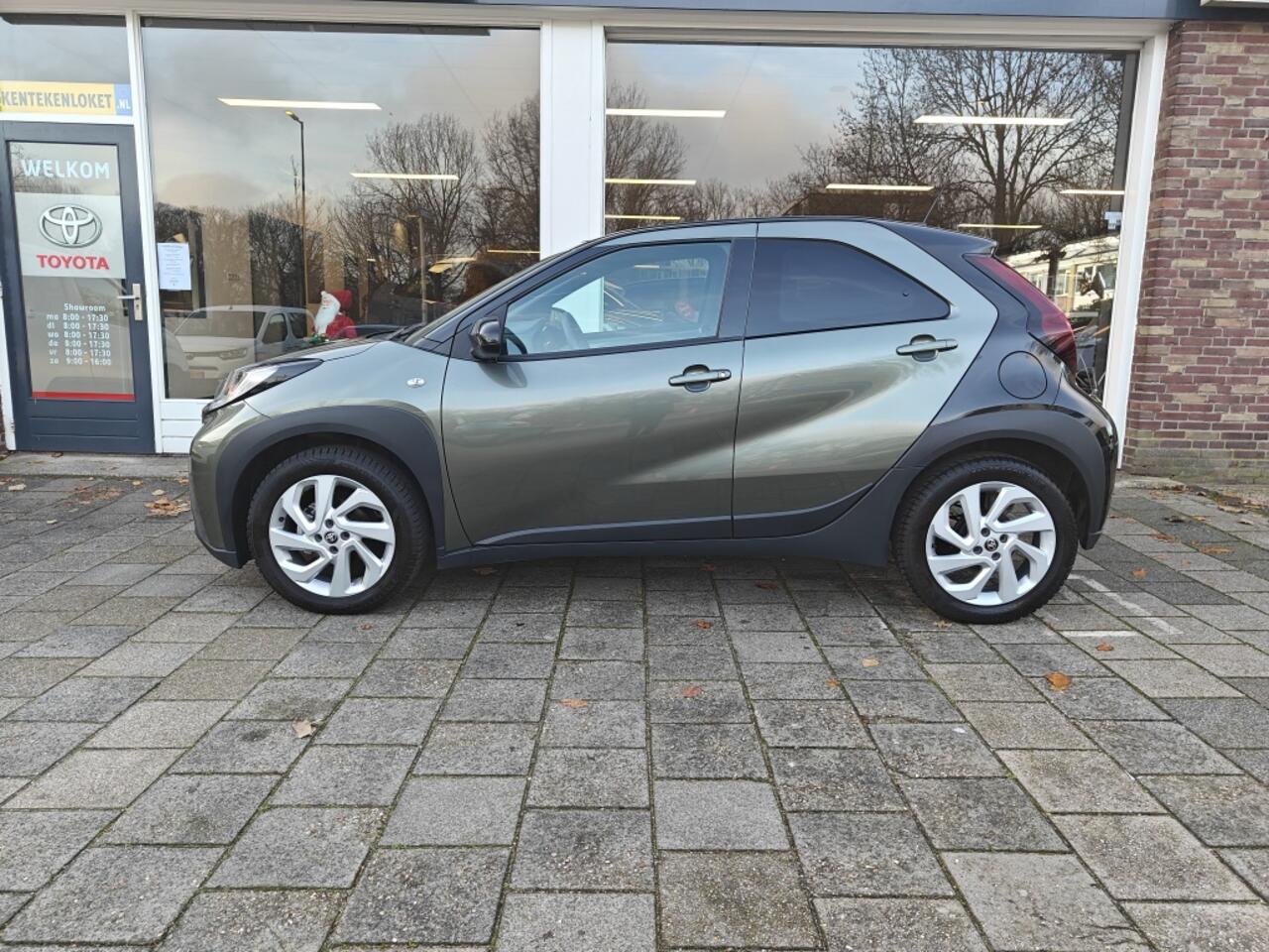 Toyota AYGO X 1.0 VVT-i MT Pulse