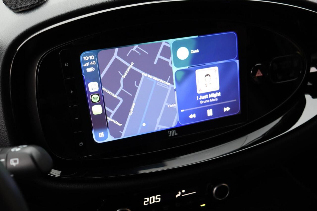 Toyota AYGO X 1.0 VVT-i Premium, Parkeersensoren, Stoelverwarming, JBL Audio, Apple Carplay/Android Auto!